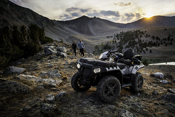 2019-sportsman-touring-850-sp-silver-pearl_six6381_00858