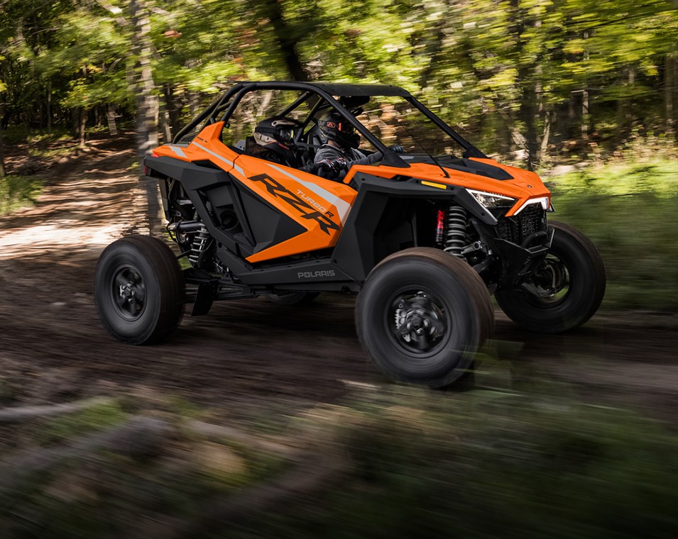 rzr-turbo-r-model-detail-my23-95f3-section-02-lg